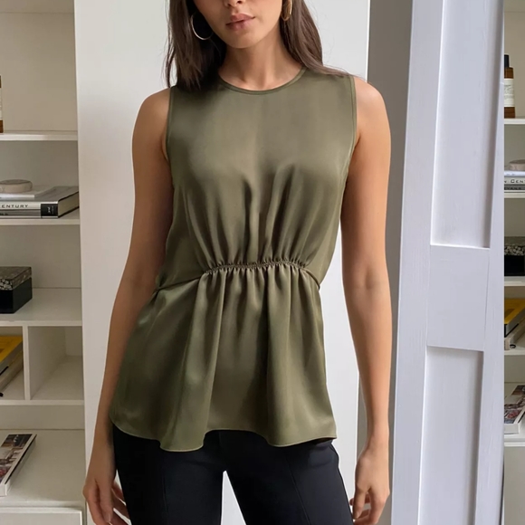 Babaton Tops - Aritza Babaton Womens Floreia Blouse Size XS Green Satan Sleeveless Beachy